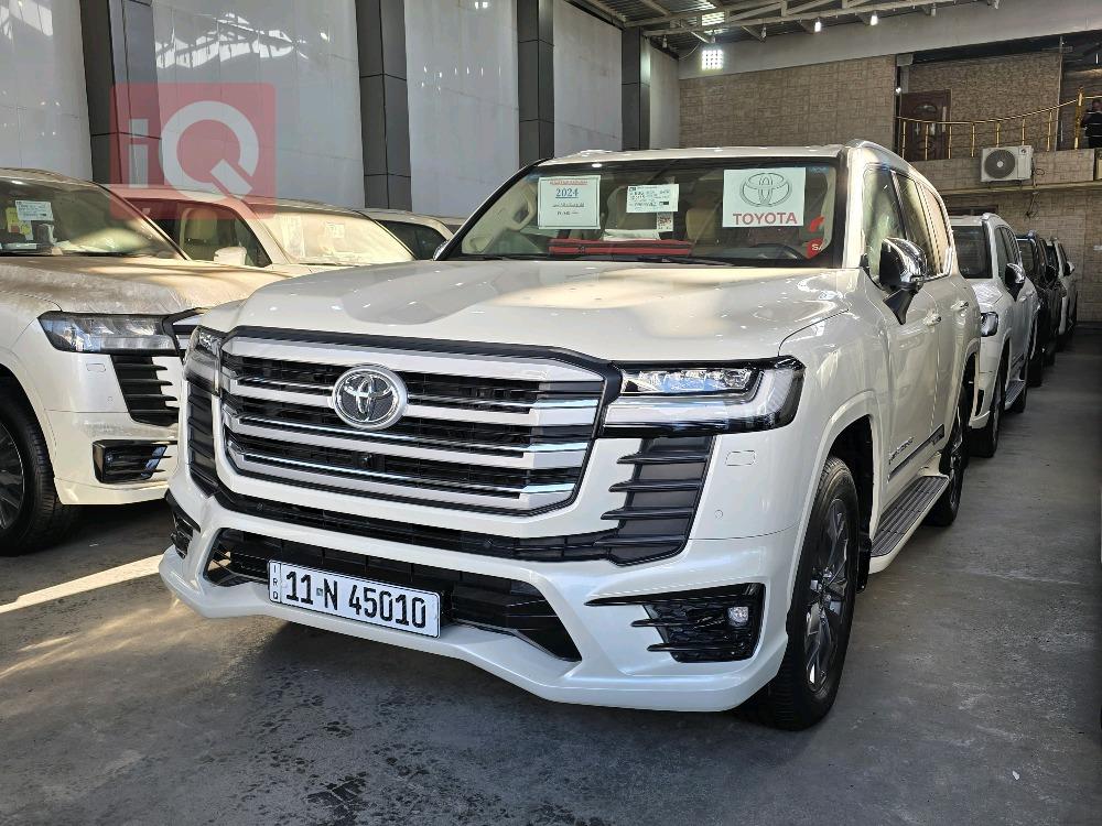 تويوتا لاندكروزر